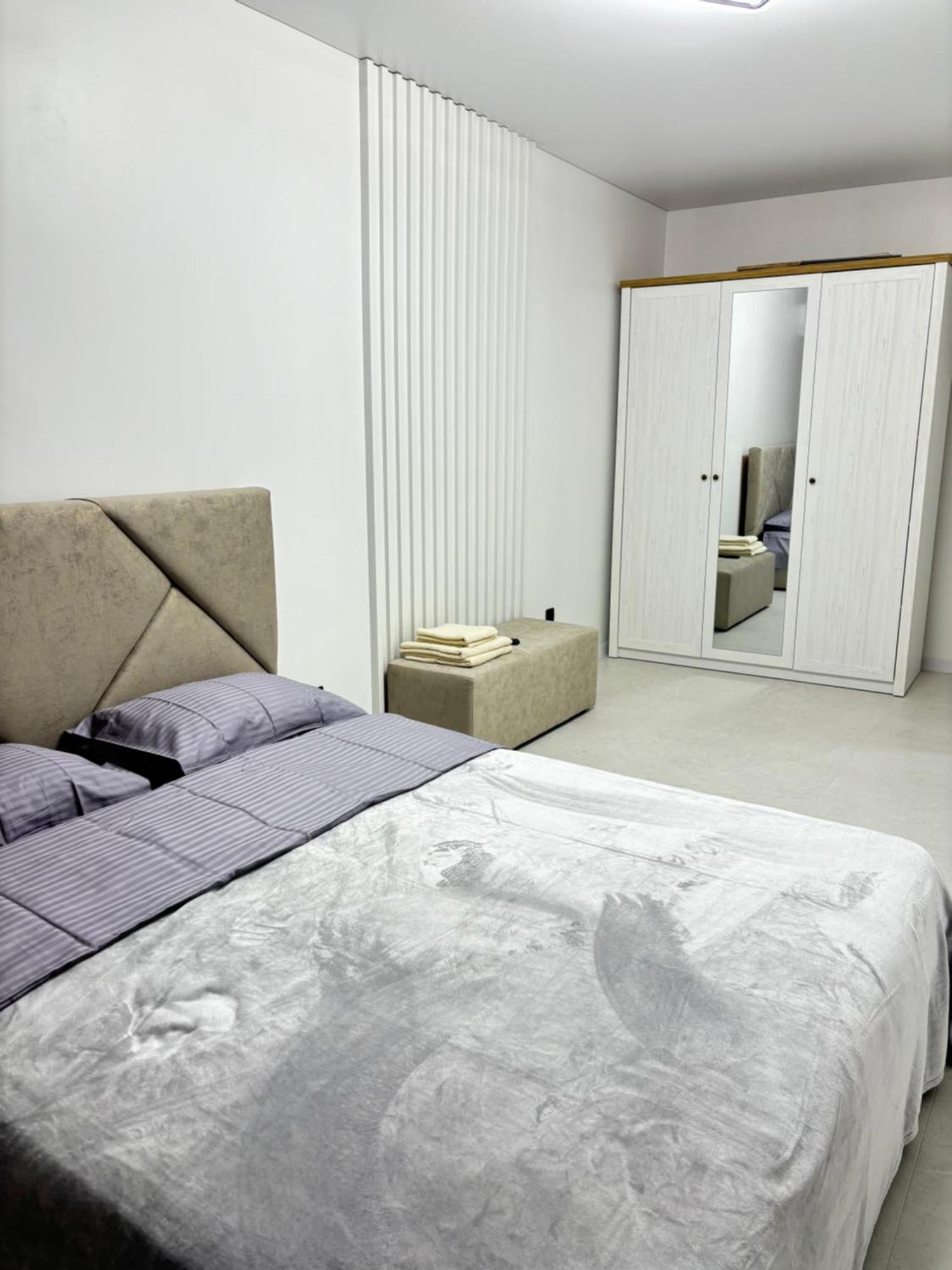 Dream Town Apartaments Біля Залізничного Вокзалу Lutsk Ngoại thất bức ảnh